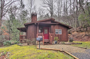 Private Gatlinburg Cabin Pet Friendly with Hot Tub!